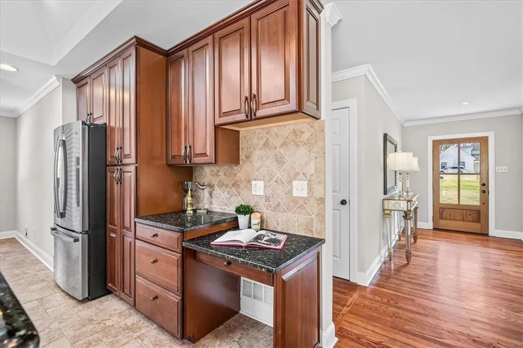 538 Timberland Drive NE, Atlanta, Georgia 30342, 3 Bedrooms Bedrooms, ,2 BathroomsBathrooms,Residential,Sold,538 Timberland Drive NE,7356908