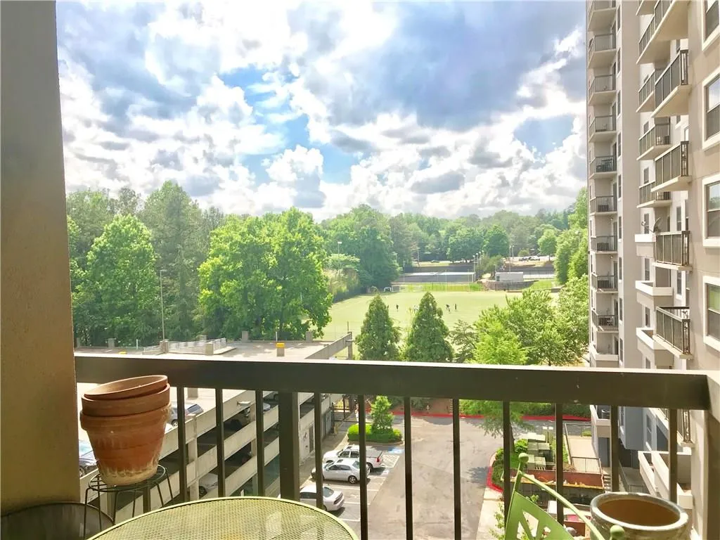 795 Hammond Drive Unit 511, Atlanta, Georgia 30328, 1 Bedroom Bedrooms, ,1 BathroomBathrooms,Residential,Sold,795 Hammond Drive Unit 511,6015657