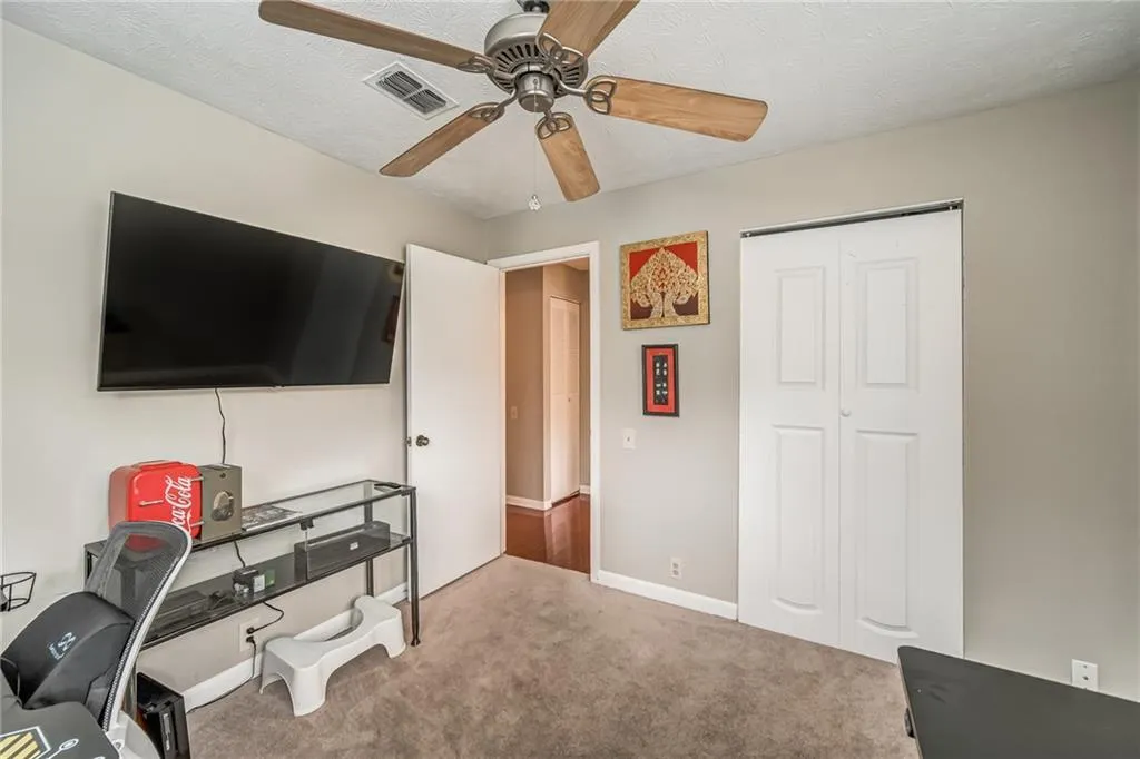 63 Dunwoody Springs Drive Unit D, Sandy Springs, Georgia 30328, 3 Bedrooms Bedrooms, ,2 BathroomsBathrooms,Residential,Sold,63 Dunwoody Springs Drive Unit D,6985862