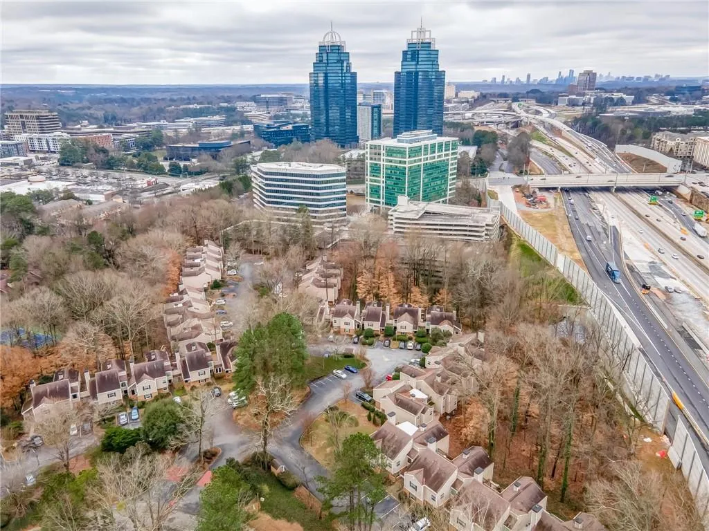 63 Dunwoody Springs Drive Unit D, Sandy Springs, Georgia 30328, 3 Bedrooms Bedrooms, ,2 BathroomsBathrooms,Residential,Sold,63 Dunwoody Springs Drive Unit D,6985862