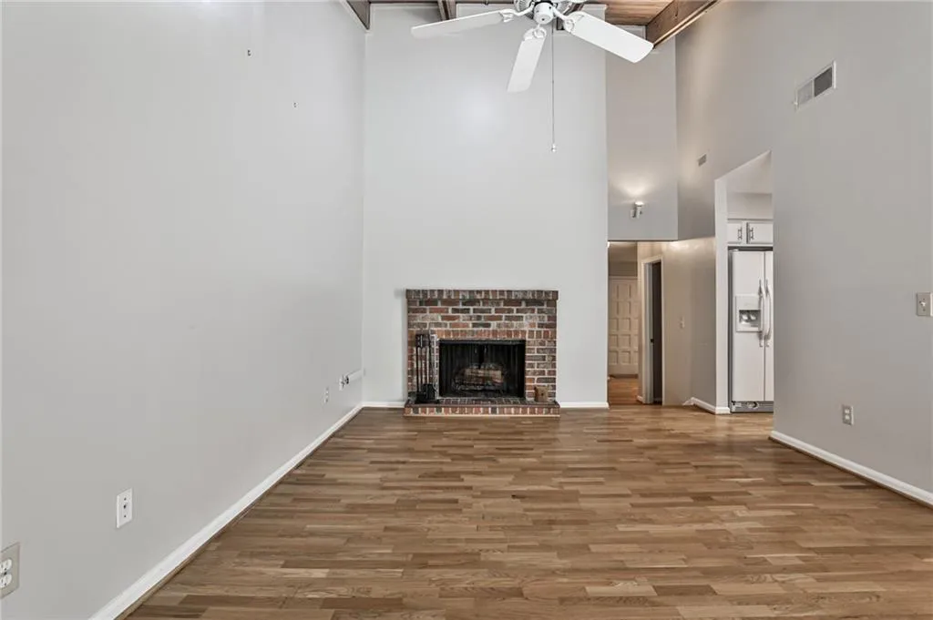 3817 Paces Ferry West Se, Atlanta, Georgia 30339, 4 Bedrooms Bedrooms, ,3 BathroomsBathrooms,Residential,For Sale,3817 Paces Ferry West Se,7644376