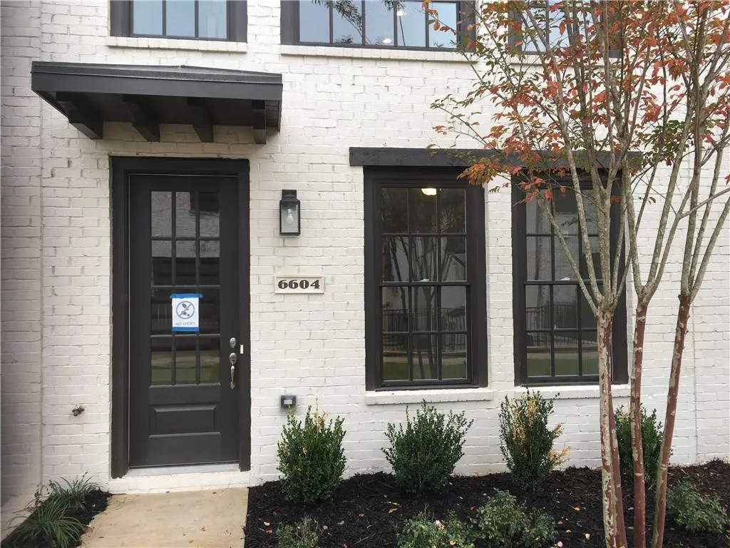 6604 Aria Village Drive Unit 640, Sandy Springs, Georgia 30328, 3 Bedrooms Bedrooms, ,3 BathroomsBathrooms,Residential,Sold,6604 Aria Village Drive Unit 640,6637607