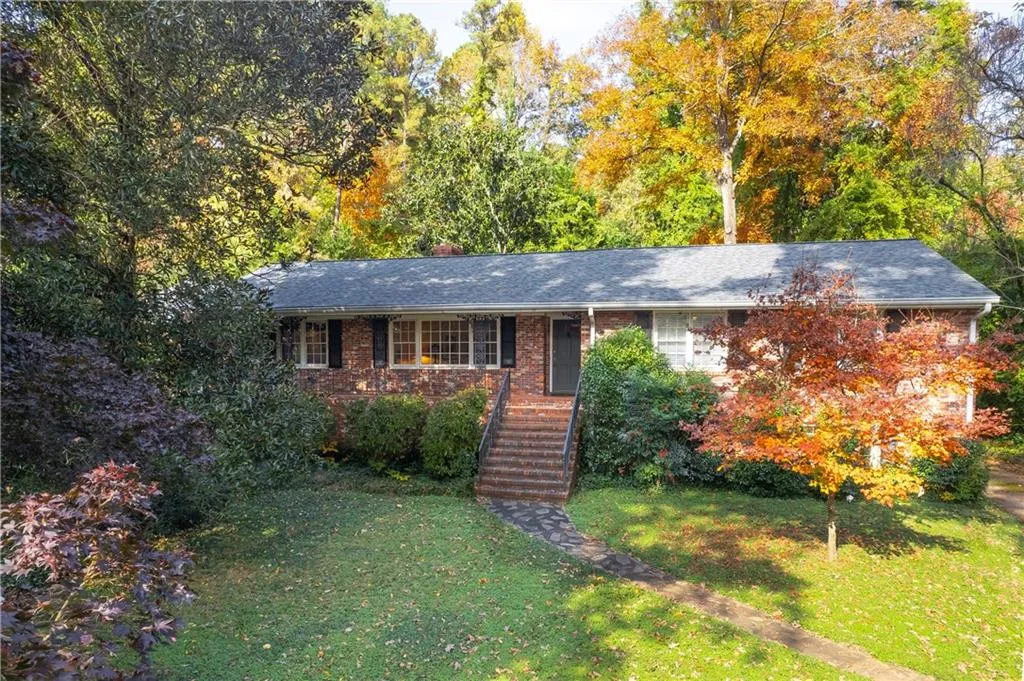 245 Danbury Lane Nw, Sandy Springs, Georgia 30327, 4 Bedrooms Bedrooms, ,3 BathroomsBathrooms,Land,Sold,245 Danbury Lane Nw,6987392