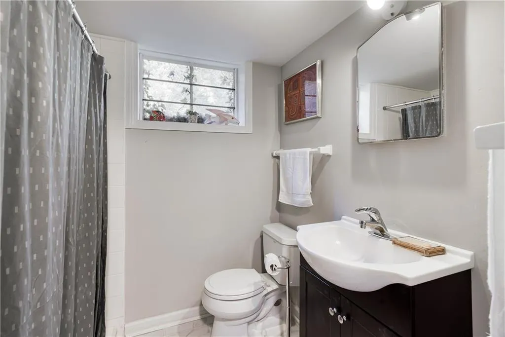 245 Danbury Lane Nw, Sandy Springs, Georgia 30327, 4 Bedrooms Bedrooms, ,3 BathroomsBathrooms,Land,Sold,245 Danbury Lane Nw,6987392