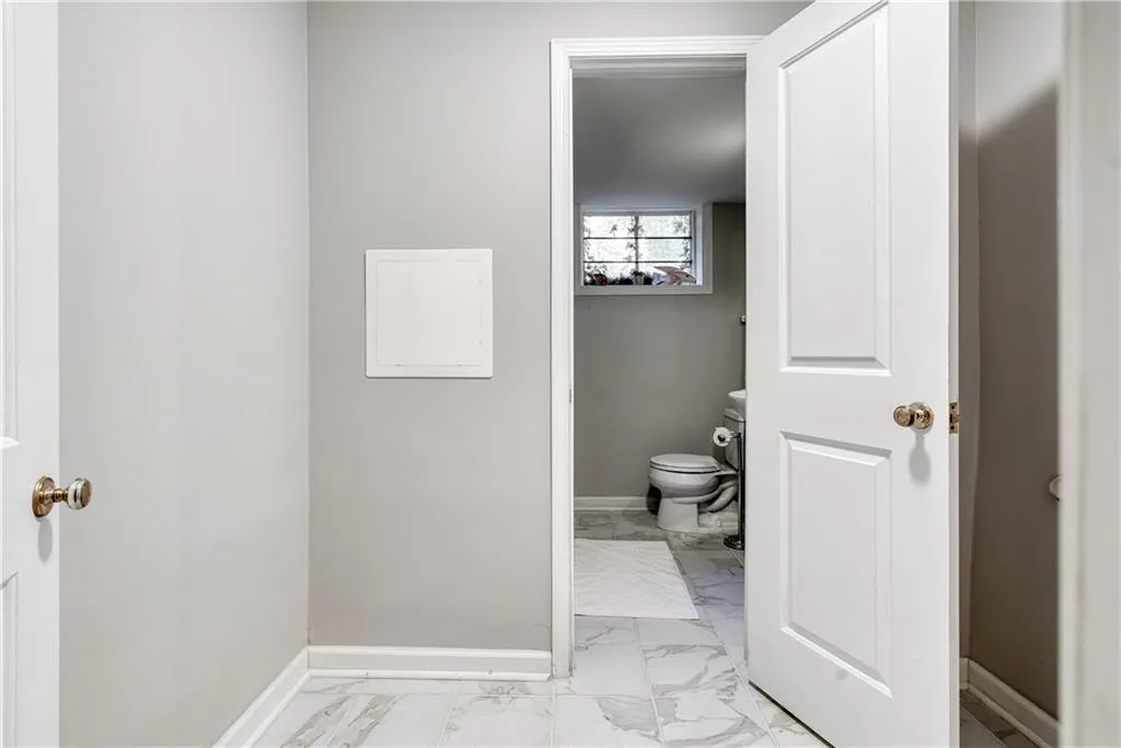 245 Danbury Lane Nw, Sandy Springs, Georgia 30327, 4 Bedrooms Bedrooms, ,3 BathroomsBathrooms,Land,Sold,245 Danbury Lane Nw,6987392