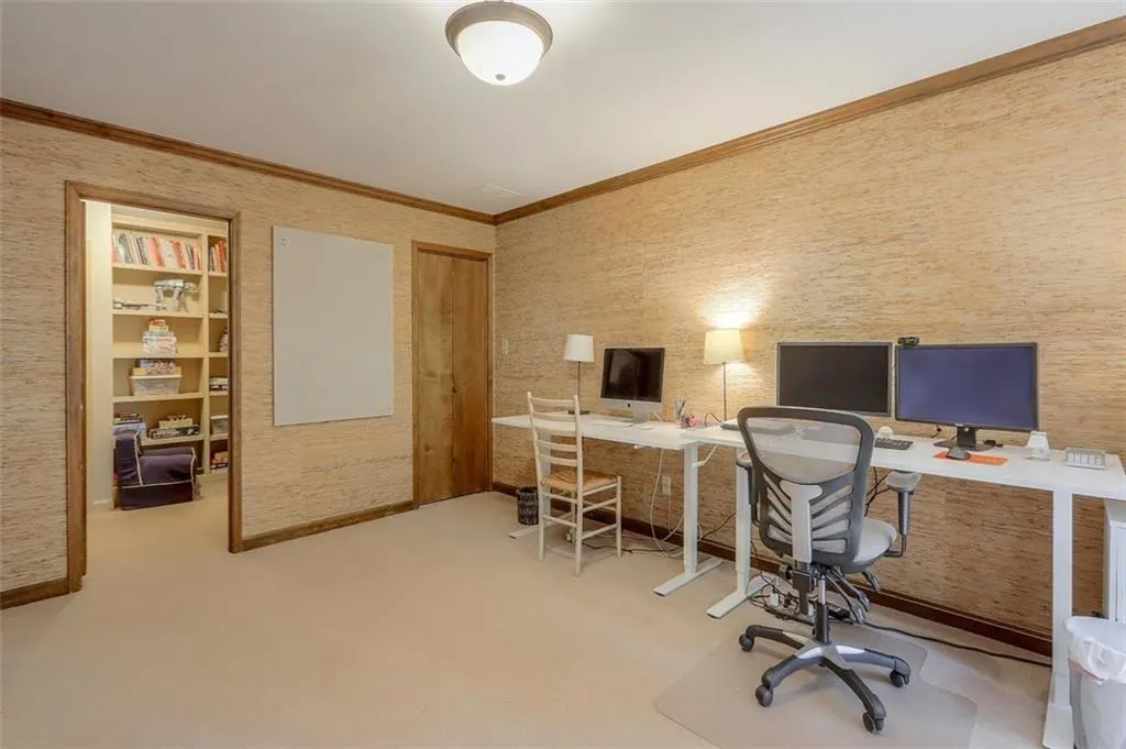 20 Glen Oaks Drive, Atlanta, Georgia 30327, 5 Bedrooms Bedrooms, ,4 BathroomsBathrooms,Residential,Sold,20 Glen Oaks Drive,6882848