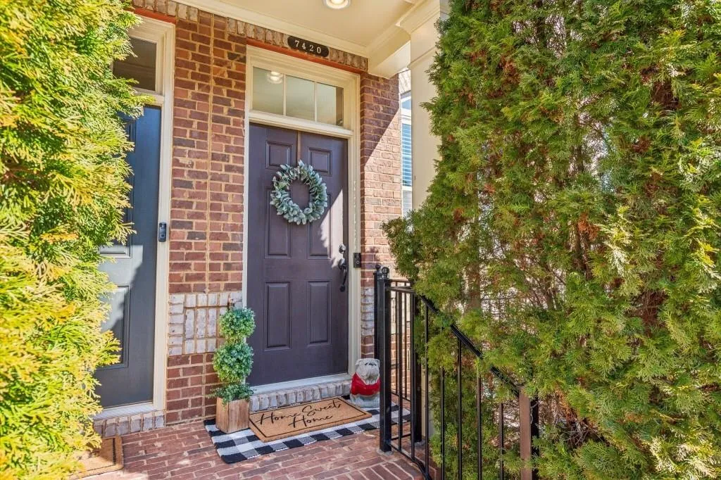 7420 Glisten Avenue, Sandy Springs, Georgia 30328, 3 Bedrooms Bedrooms, ,3 BathroomsBathrooms,Residential,For Sale,7420 Glisten Avenue,7528690