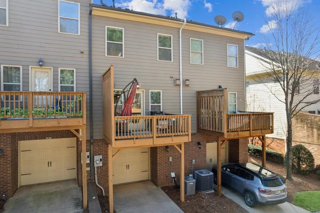 7420 Glisten Avenue, Sandy Springs, Georgia 30328, 3 Bedrooms Bedrooms, ,3 BathroomsBathrooms,Residential,For Sale,7420 Glisten Avenue,7528690