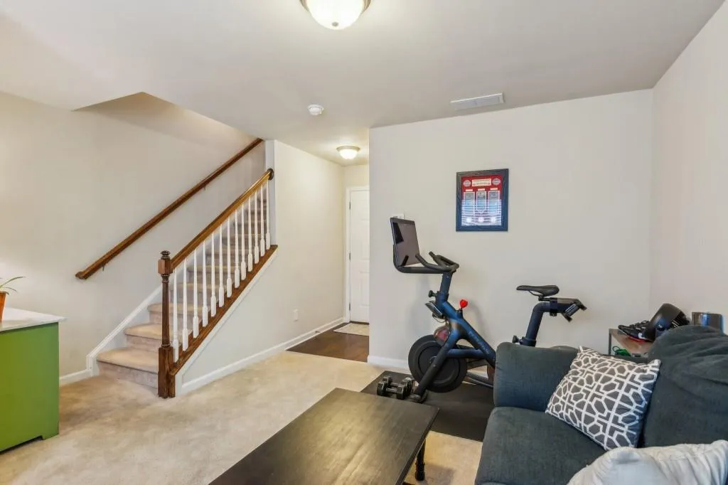 7420 Glisten Avenue, Sandy Springs, Georgia 30328, 3 Bedrooms Bedrooms, ,3 BathroomsBathrooms,Residential,For Sale,7420 Glisten Avenue,7528690