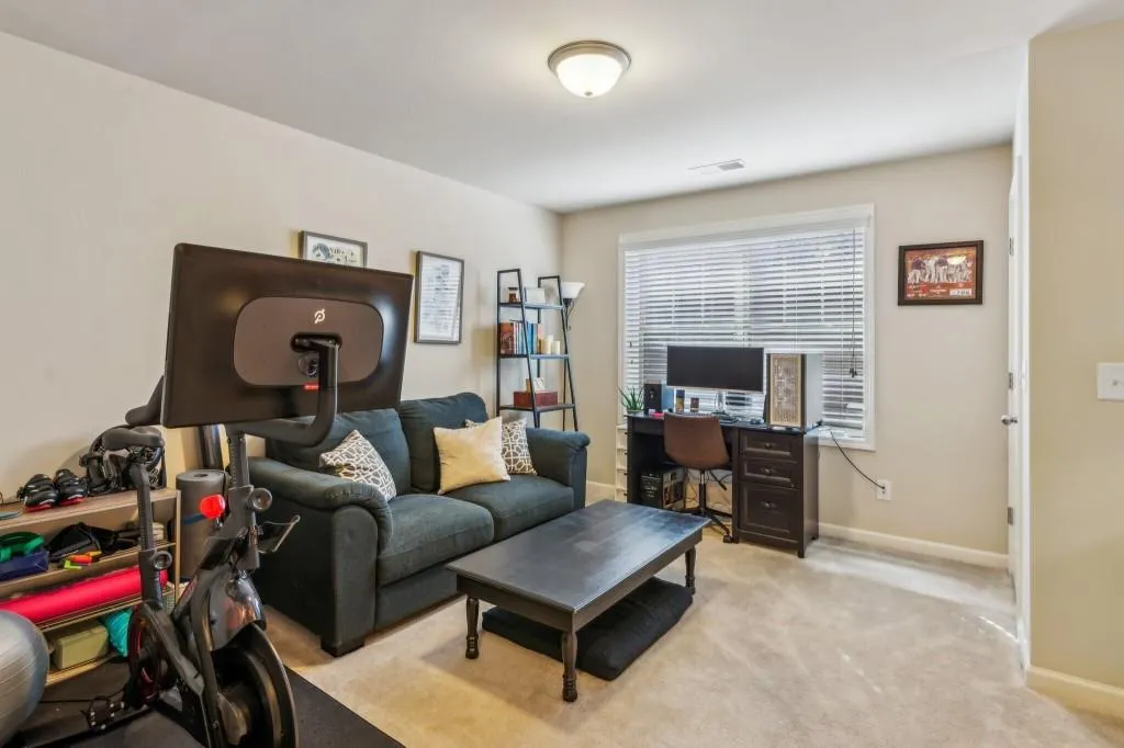 7420 Glisten Avenue, Sandy Springs, Georgia 30328, 3 Bedrooms Bedrooms, ,3 BathroomsBathrooms,Residential,For Sale,7420 Glisten Avenue,7528690