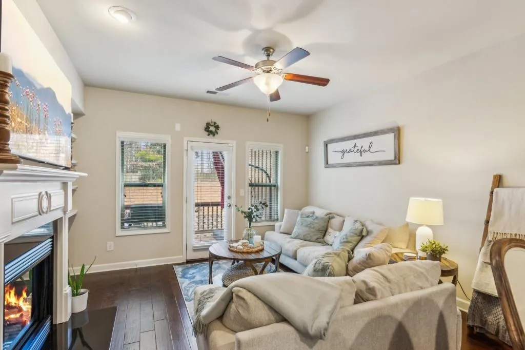 7420 Glisten Avenue, Sandy Springs, Georgia 30328, 3 Bedrooms Bedrooms, ,3 BathroomsBathrooms,Residential,For Sale,7420 Glisten Avenue,7528690