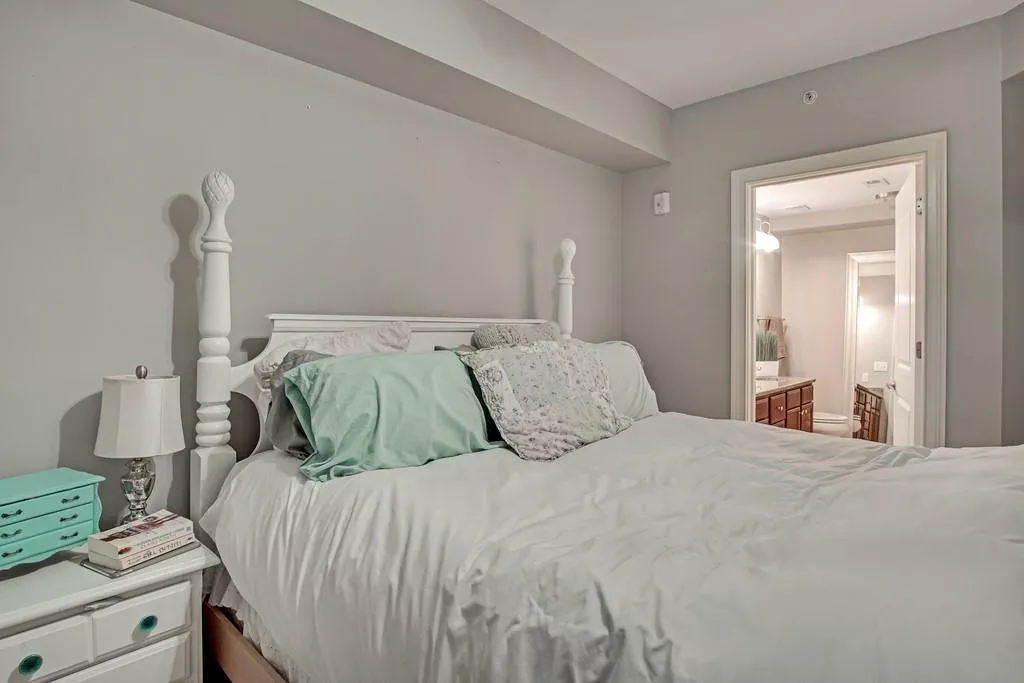 200 River Vista Drive Unit 308, Atlanta, Georgia 30339, 2 Bedrooms Bedrooms, ,2 BathroomsBathrooms,Residential,Sold,200 River Vista Drive Unit 308,6543370