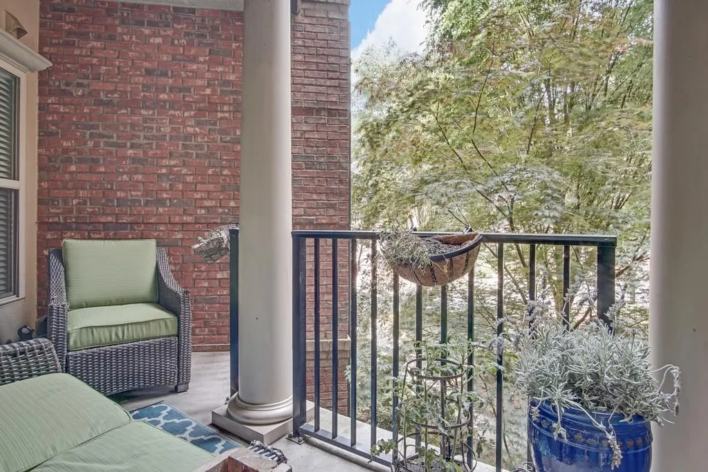 200 River Vista Drive Unit 308, Atlanta, Georgia 30339, 2 Bedrooms Bedrooms, ,2 BathroomsBathrooms,Residential,Sold,200 River Vista Drive Unit 308,6543370