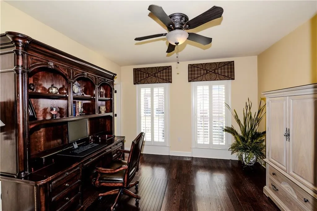 603 Riverlawn Court Unit 28, Atlanta, Georgia 30339, 4 Bedrooms Bedrooms, ,4 BathroomsBathrooms,Residential,Sold,603 Riverlawn Court Unit 28,5897241