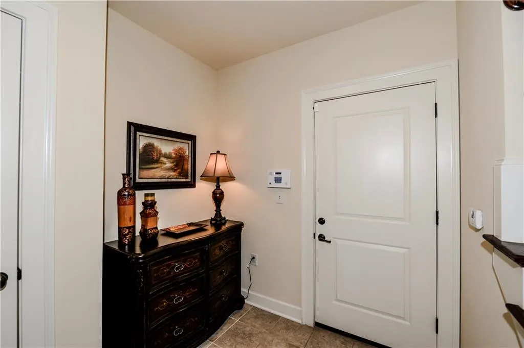 603 Riverlawn Court Unit 28, Atlanta, Georgia 30339, 4 Bedrooms Bedrooms, ,4 BathroomsBathrooms,Residential,Sold,603 Riverlawn Court Unit 28,5897241