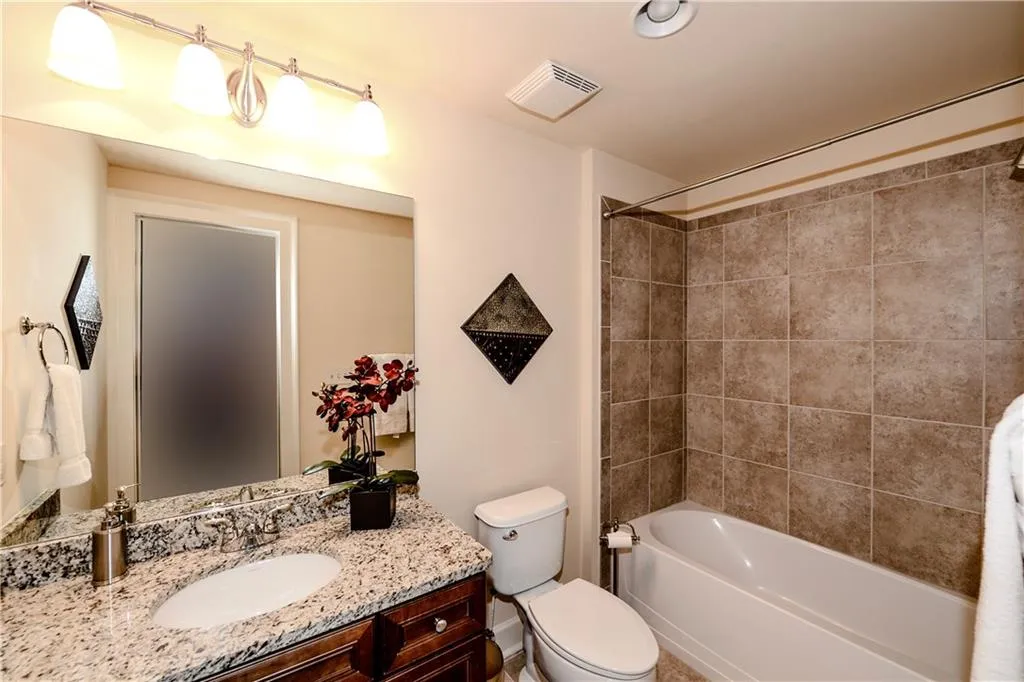 603 Riverlawn Court Unit 28, Atlanta, Georgia 30339, 4 Bedrooms Bedrooms, ,4 BathroomsBathrooms,Residential,Sold,603 Riverlawn Court Unit 28,5897241