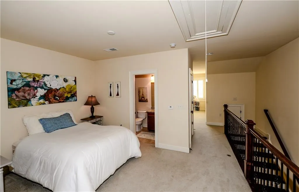 603 Riverlawn Court Unit 28, Atlanta, Georgia 30339, 4 Bedrooms Bedrooms, ,4 BathroomsBathrooms,Residential,Sold,603 Riverlawn Court Unit 28,5897241