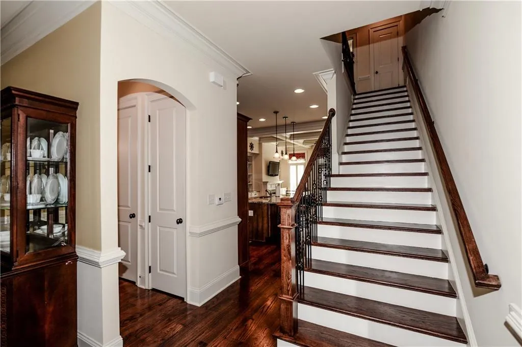 603 Riverlawn Court Unit 28, Atlanta, Georgia 30339, 4 Bedrooms Bedrooms, ,4 BathroomsBathrooms,Residential,Sold,603 Riverlawn Court Unit 28,5897241