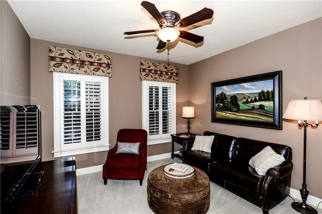 603 Riverlawn Court Unit 28, Atlanta, Georgia 30339, 4 Bedrooms Bedrooms, ,4 BathroomsBathrooms,Residential,Sold,603 Riverlawn Court Unit 28,5897241