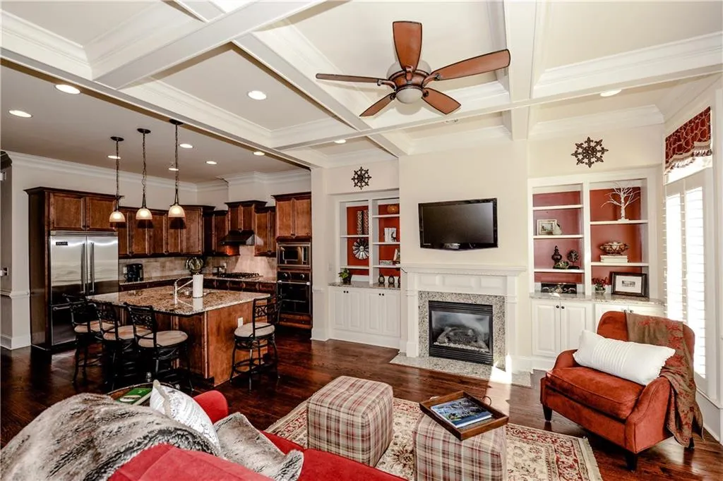 603 Riverlawn Court Unit 28, Atlanta, Georgia 30339, 4 Bedrooms Bedrooms, ,4 BathroomsBathrooms,Residential,Sold,603 Riverlawn Court Unit 28,5897241