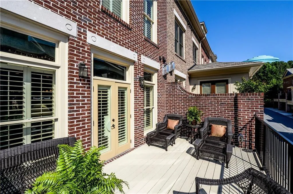 603 Riverlawn Court Unit 28, Atlanta, Georgia 30339, 4 Bedrooms Bedrooms, ,4 BathroomsBathrooms,Residential,Sold,603 Riverlawn Court Unit 28,5897241