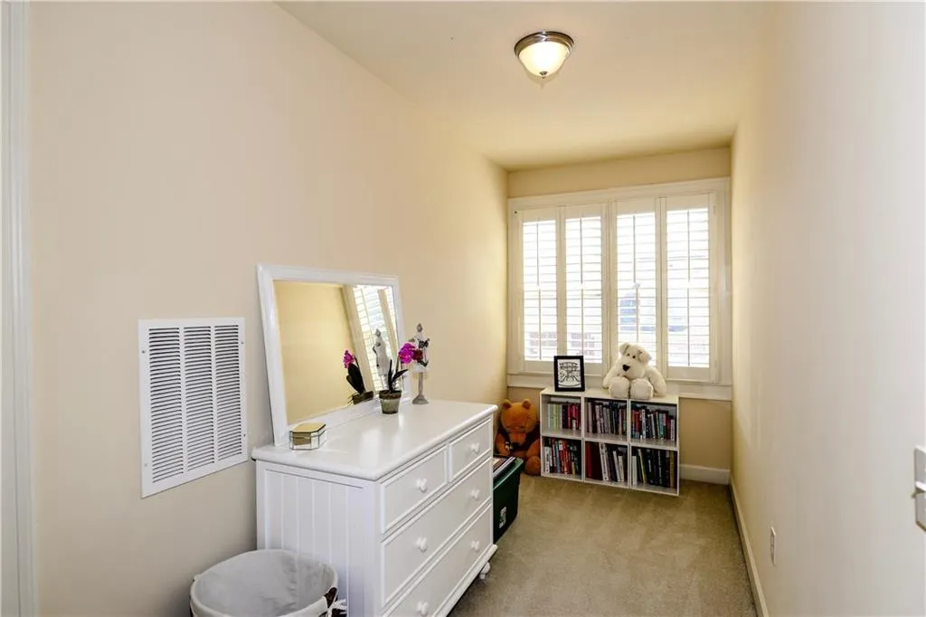603 Riverlawn Court Unit 28, Atlanta, Georgia 30339, 4 Bedrooms Bedrooms, ,4 BathroomsBathrooms,Residential,Sold,603 Riverlawn Court Unit 28,5897241