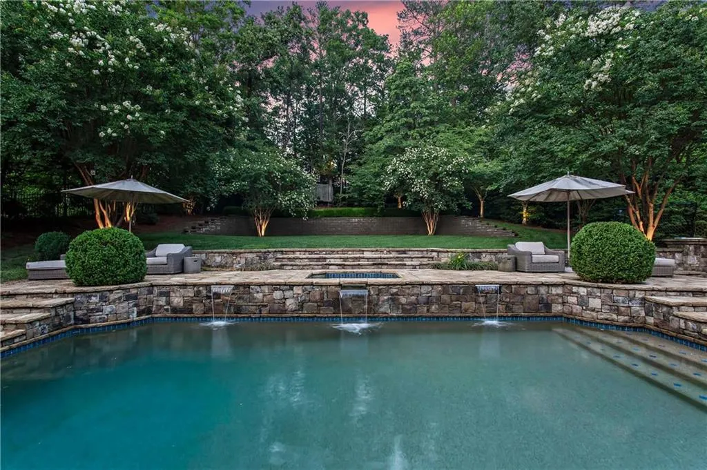 4211 Whitestone Place, Atlanta, Georgia 30327, 6 Bedrooms Bedrooms, 0 ,6 BathroomsBathrooms,Residential,Sold,4211 Whitestone Place,7774102