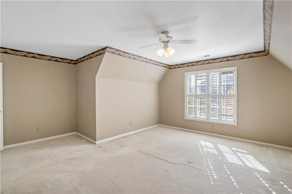 210 Grosvenor Place, Sandy Springs, Georgia 30328, 3 Bedrooms Bedrooms, ,3 BathroomsBathrooms,Residential,Sold,210 Grosvenor Place,6969641
