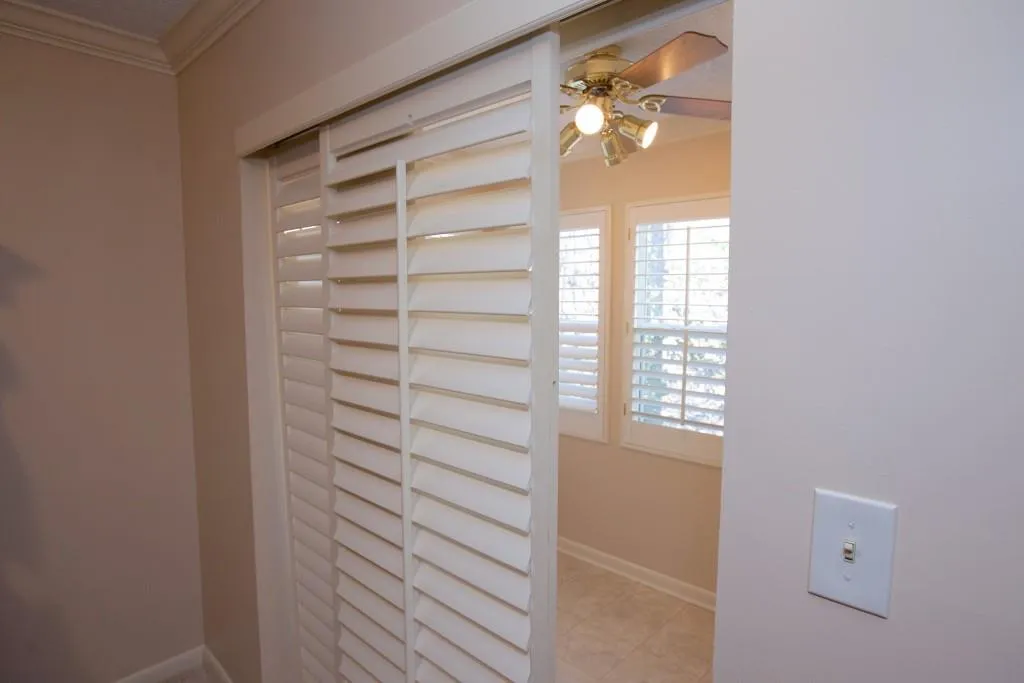 5157 Roswell Road Unit 4, Atlanta, Georgia 30342, 1 Bedroom Bedrooms, ,1 BathroomBathrooms,Residential,Sold,5157 Roswell Road Unit 4,5645697 5157 Roswell Road Unit 4, Atlanta, Georgia 30342, 1 Bedroom Bedrooms, ,1 BathroomBathrooms,Residential,Sold,5157 Roswell Road Unit 4,5645697