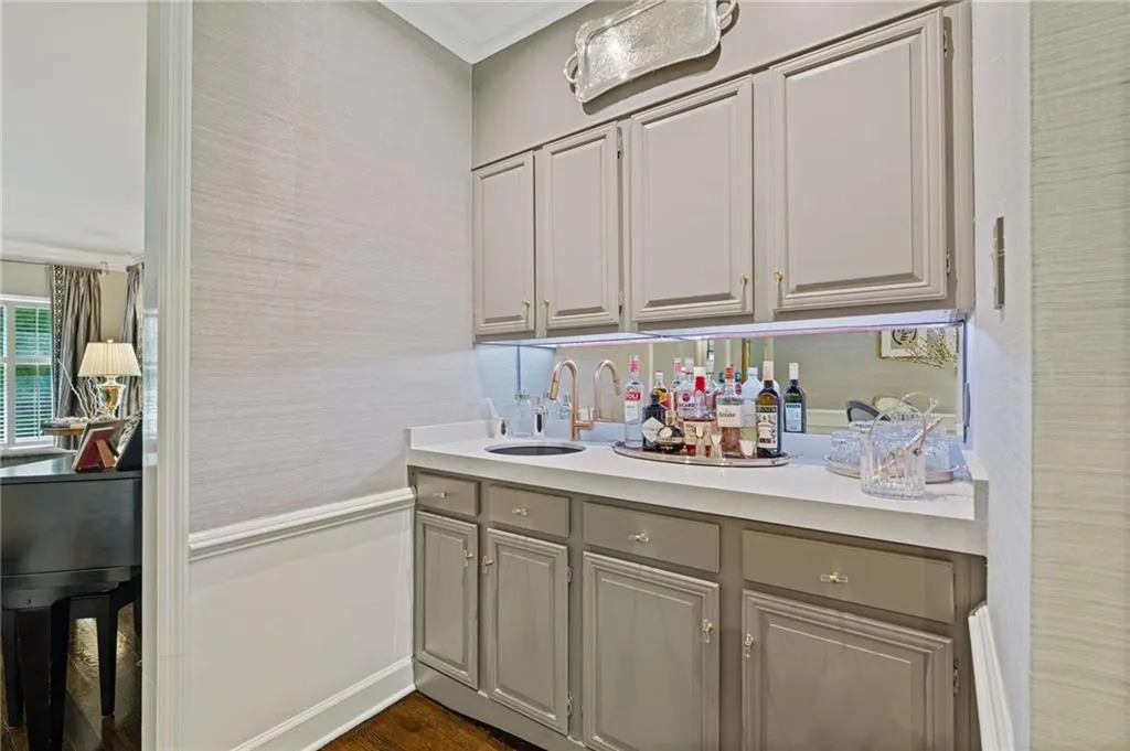 20 Pointe Terrace Se, Atlanta, Georgia 30339, 3 Bedrooms Bedrooms, 0 ,2 BathroomsBathrooms,Residential,For Sale,20 Pointe Terrace Se,7834976