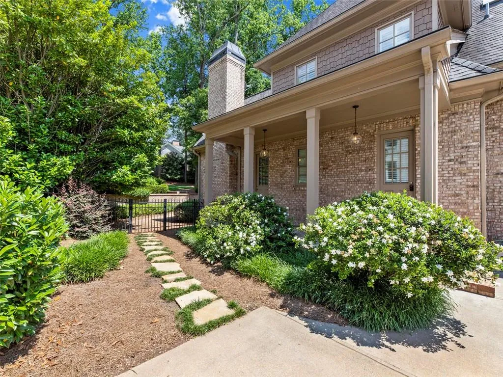 5207 Lake Forrest Drive, Atlanta, Georgia 30342, 5 Bedrooms Bedrooms, ,5 BathroomsBathrooms,Residential,Sold,5207 Lake Forrest Drive,6757886 5207 Lake Forrest Drive, Atlanta, Georgia 30342, 5 Bedrooms Bedrooms, ,5 BathroomsBathrooms,Residential,Sold,5207 Lake Forrest Drive,6757886