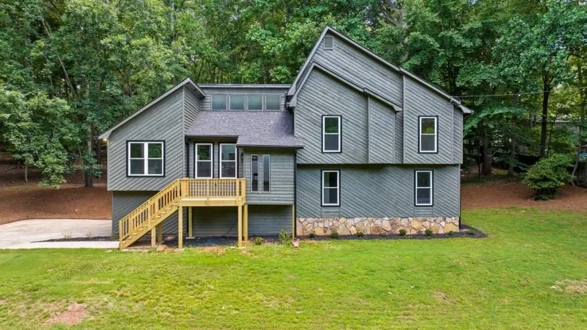 926 Allatoona Road, Woodstock, Georgia 30189