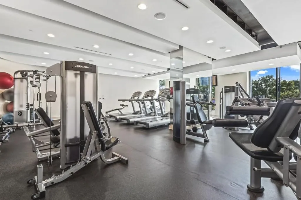 Full fledged gym with state-of-the-art equipment