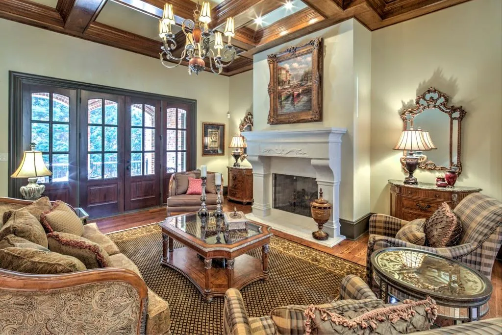 831 Camden Park Court Ne, Atlanta, Georgia 30342, 6 Bedrooms Bedrooms, ,6 BathroomsBathrooms,Residential,Sold,831 Camden Park Court Ne,5823111