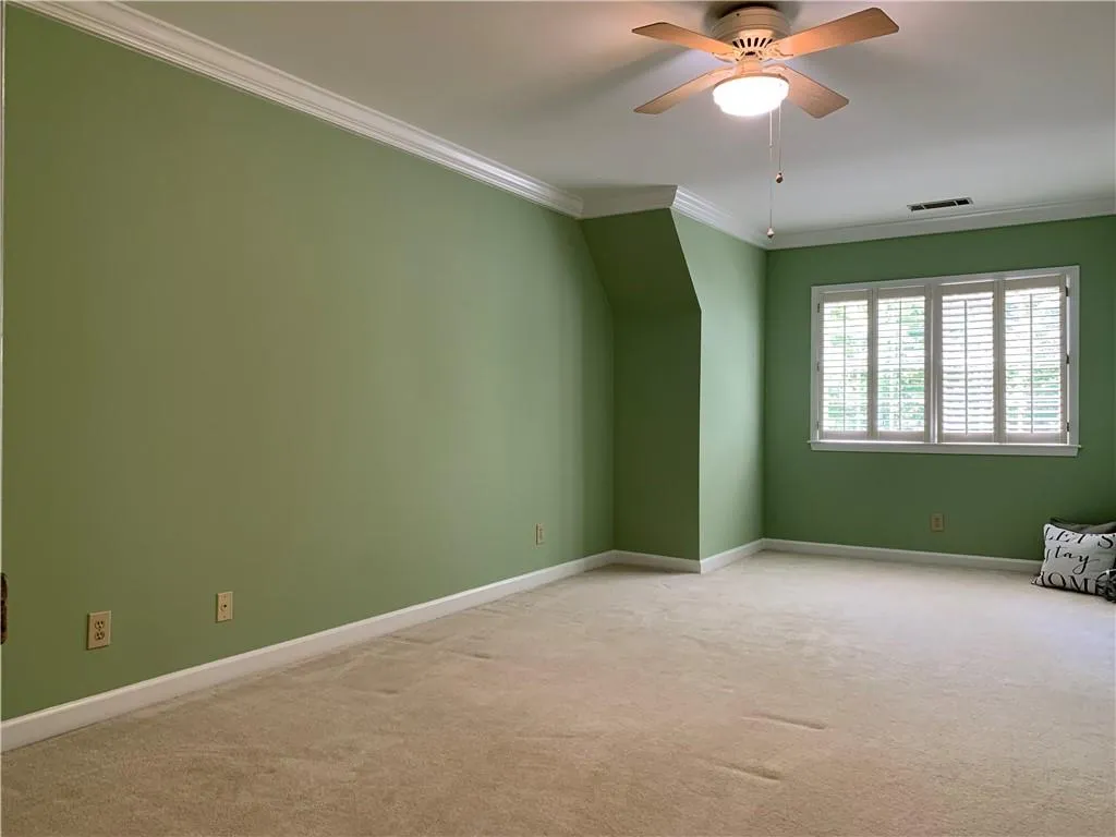 7715 Dunvegan Close, Sandy Springs, Georgia 30350, 4 Bedrooms Bedrooms, ,3 BathroomsBathrooms,Residential,Sold,7715 Dunvegan Close,7045618