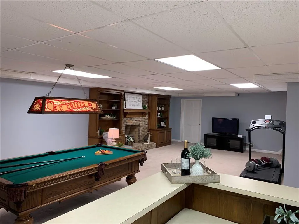 7715 Dunvegan Close, Sandy Springs, Georgia 30350, 4 Bedrooms Bedrooms, ,3 BathroomsBathrooms,Residential,Sold,7715 Dunvegan Close,7045618