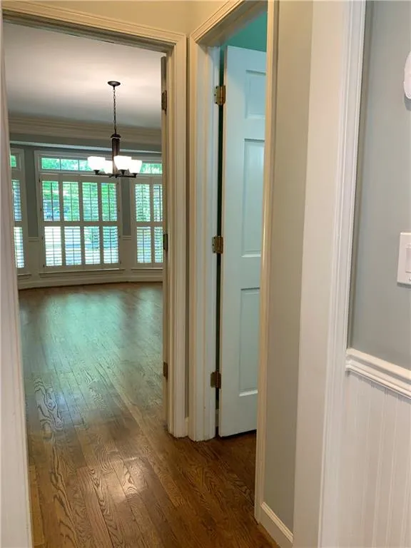 7715 Dunvegan Close, Sandy Springs, Georgia 30350, 4 Bedrooms Bedrooms, ,3 BathroomsBathrooms,Residential,Sold,7715 Dunvegan Close,7045618