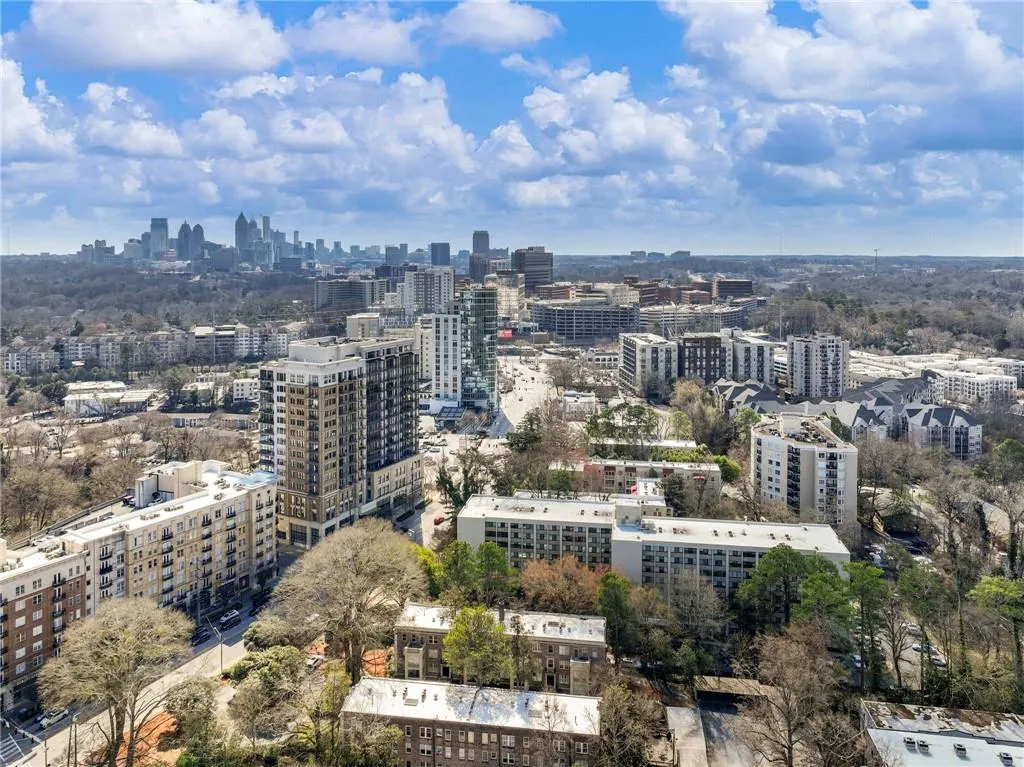 88 Peachtree Memorial Drive Nw Unit 88, Atlanta, Georgia 30309, 2 Bedrooms Bedrooms, 0 ,2 BathroomsBathrooms,Residential,For Sale,88 Peachtree Memorial Drive Nw Unit 88,7729602