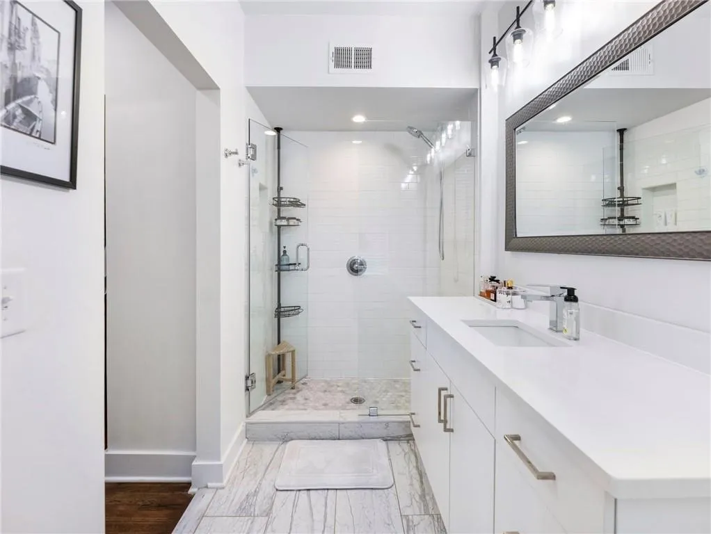 88 Peachtree Memorial Drive Nw Unit 88, Atlanta, Georgia 30309, 2 Bedrooms Bedrooms, 0 ,2 BathroomsBathrooms,Residential,For Sale,88 Peachtree Memorial Drive Nw Unit 88,7729602