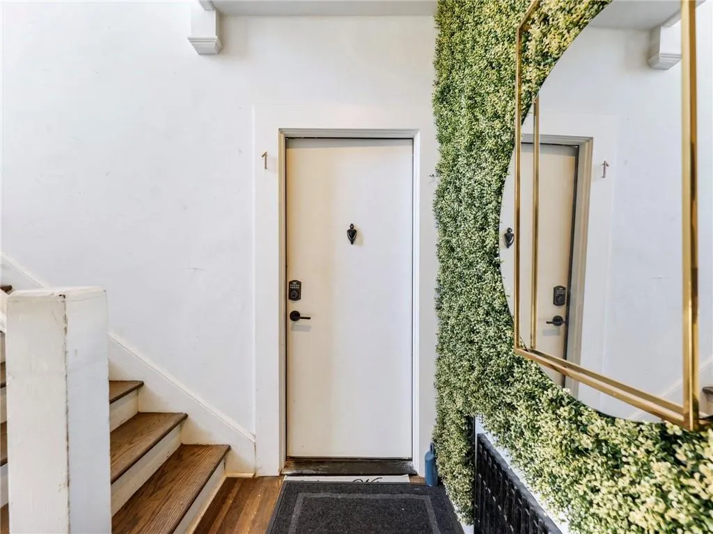 88 Peachtree Memorial Drive Nw Unit 88, Atlanta, Georgia 30309, 2 Bedrooms Bedrooms, 0 ,2 BathroomsBathrooms,Residential,For Sale,88 Peachtree Memorial Drive Nw Unit 88,7729602