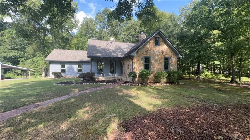 100 Joshua Place, Fayetteville, Georgia 30215