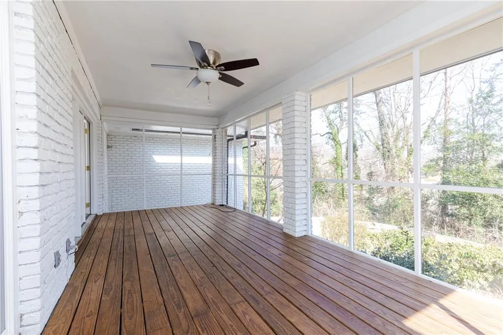 5305 Peachtree Dunwoody Road, Atlanta, Georgia 30342, 4 Bedrooms Bedrooms, ,3 BathroomsBathrooms,Residential,Sold,5305 Peachtree Dunwoody Road,6840454