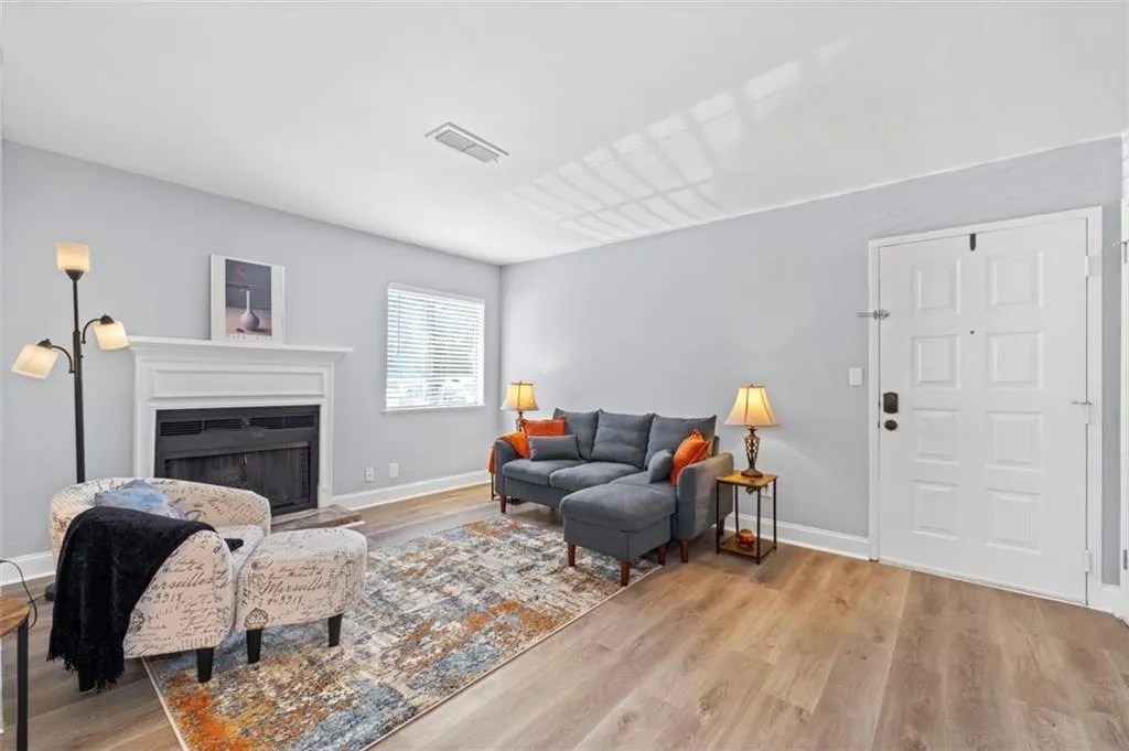 9002 Wingate Way, Atlanta, Georgia 30350, 1 Bedroom Bedrooms, ,1 BathroomBathrooms,Residential,Sold,9002 Wingate Way,7386856