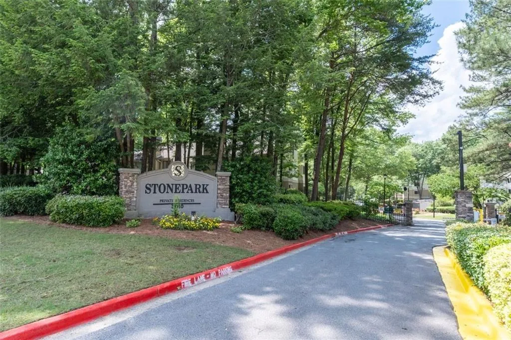 9002 Wingate Way, Atlanta, Georgia 30350, 1 Bedroom Bedrooms, ,1 BathroomBathrooms,Residential,Sold,9002 Wingate Way,7386856