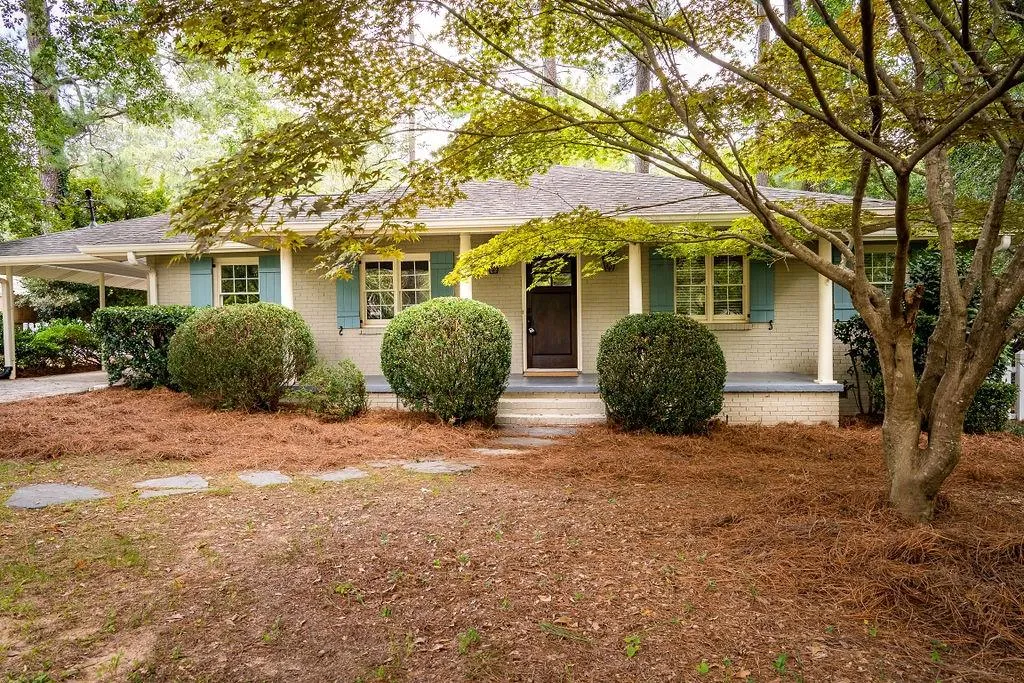 490 Brookfield Drive, Sandy Springs, Georgia 30342, 3 Bedrooms Bedrooms, ,2 BathroomsBathrooms,Residential,Sold,490 Brookfield Drive,6951593