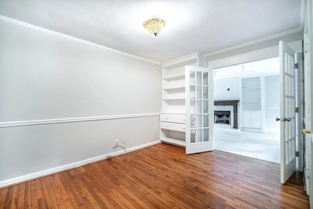 490 Brookfield Drive, Sandy Springs, Georgia 30342, 3 Bedrooms Bedrooms, ,2 BathroomsBathrooms,Residential,Sold,490 Brookfield Drive,6951593