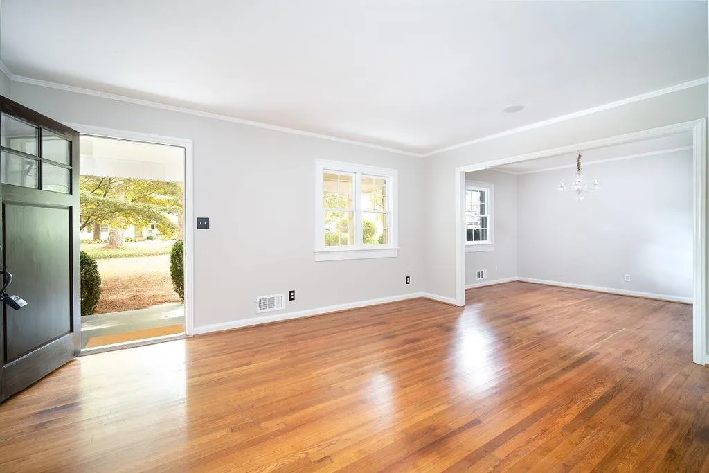 490 Brookfield Drive, Sandy Springs, Georgia 30342, 3 Bedrooms Bedrooms, ,2 BathroomsBathrooms,Residential,Sold,490 Brookfield Drive,6951593