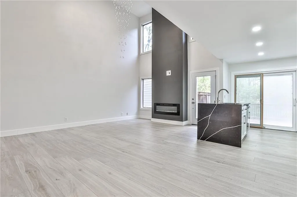 9 Basswood, Sandy Springs, Georgia 30328, 4 Bedrooms Bedrooms, ,3 BathroomsBathrooms,Residential,Sold,9 Basswood,7025873