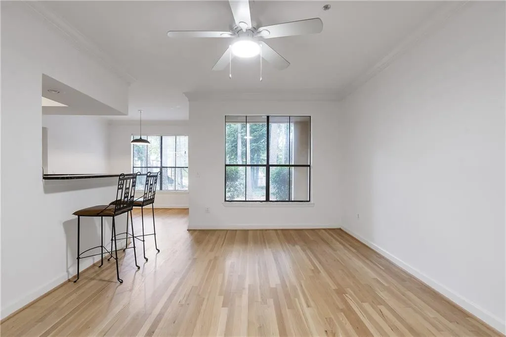 3777 Peachtree Road Ne Unit 1211, Brookhaven, Georgia 30319, 2 Bedrooms Bedrooms, 0 ,2 BathroomsBathrooms,Residential,Sold,3777 Peachtree Road Ne Unit 1211,7662100