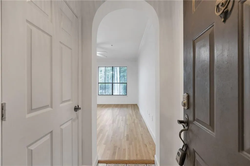 3777 Peachtree Road Ne Unit 1211, Brookhaven, Georgia 30319, 2 Bedrooms Bedrooms, 0 ,2 BathroomsBathrooms,Residential,Sold,3777 Peachtree Road Ne Unit 1211,7662100